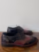 /bilder/schuh-dokumentation/lackleder/schwarz-rote-spectator-oxfords/sub/schwarz-rote-spectator-oxfords-seite-parallel.avif