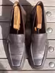 /bilder/schuh-dokumentation/loafer/sonstige-loafer/dunkelbraune-pseudo-penny-loafer/sub/dunkelbraune-pseudo-penny-loafer-oben.avif