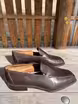 /bilder/schuh-dokumentation/loafer/sonstige-loafer/dunkelbraune-pseudo-penny-loafer/sub/dunkelbraune-pseudo-penny-loafer-seite-parallel.avif
