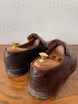 /bilder/schuh-dokumentation/loafer/sonstige-loafer/loafers-kroko-muster-dunkelbraun/sub/loafers-kroko-muster-dunkelbraun-hinten.avif