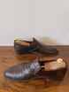 /bilder/schuh-dokumentation/loafer/sonstige-loafer/loafers-kroko-muster-dunkelbraun/sub/loafers-kroko-muster-dunkelbraun-seite-entgegengesetzt.avif