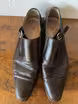 /bilder/schuh-dokumentation/moenchsriemen/dunkelbraune-single-monks-im-double-monk-stil/single-monks-ungepflegt-schuhspanner-unterschied/ohne-schuhspanner/sub/dunkelbraune-single-monks-ungepflegt-ohne-schuhspanner-oben.avif