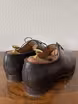 /bilder/schuh-dokumentation/oxfords/dunkelbraune-wholecut-oxfords/sub/dunkelbraune-wholecut-oxfords-schraeg-hinten.avif