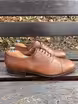 /bilder/schuh-dokumentation/oxfords/hellbraune-oxfords-mit-vorderkappe/sub/hellbraune-oxfords-mit-vorderkappe-seite-parallel.avif