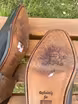 /bilder/schuh-dokumentation/oxfords/wholecut-oxfords-aus-schwarzem-glattleder/sub/wholecut-oxfords-aus-schwarzem-glattleder-sohle.avif