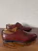 /bilder/schuh-dokumentation/patina/rote-patina-derbies/sub/rote-patina-derbies-seite-parallel.avif