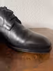 /bilder/schuh-dokumentation/schuhformen/franzoesische-schuhspitze/schwarze-derbies-drinnen-schuhform/sub/franzoesische-schuhspitze-schraeg-seite.avif