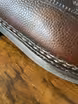 /bilder/schuh-dokumentation/spitzderbies/derbies-zwei-oesen-dunkelbraun-180-grad-norvegese/norvegese-konstruktion/sub/derbies-zwei-oesen-dunkelbraun-180-grad-norvegese-detail-naehte-seite.avif