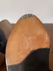 /bilder/schuh-dokumentation/spitzderbies/schwarze-straussenleder-spitzderbies/sub/schwarze-straussenleder-spitzderbies-sohle.avif