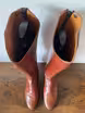 /bilder/schuh-dokumentation/stiefel/cognac-farbene-reitstiefel/sub/cognac-farbene-reitstiefel-oben.avif