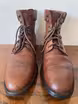 /bilder/schuh-dokumentation/stiefel/schlichte-braune-schnuerstiefel-polsterung/sub/schlichte-braune-schnuerstiefel-vorne.avif