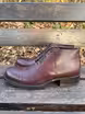 /bilder/schuh-dokumentation/stiefeletten/rotbraune-quarter-brogue-stiefeletten/sub/rotbraune-quarter-brogue-stiefeletten-seite-linksgerichtet.avif