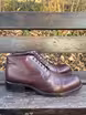 /bilder/schuh-dokumentation/stiefeletten/rotbraune-quarter-brogue-stiefeletten/sub/rotbraune-quarter-brogue-stiefeletten-seite-rechtsgerichtet.avif