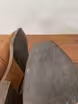 /bilder/schuh-dokumentation/velours/braune-chukka-boots-velours/sub/braune-chukka-boots-velours-sohle.avif