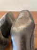 /bilder/schuh-dokumentation/velours/graue-loafers-velours/sub/graue-loafers-velours-sohle.avif