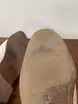 /bilder/schuh-dokumentation/wildleder/weisse-hirschleder-full-brogue-oxfords/sub/weisse-hirschleder-full-brogue-oxfords-sohle.avif